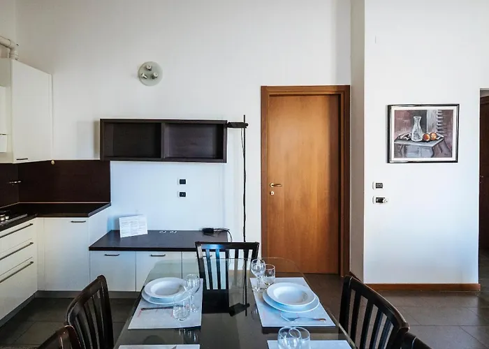 Viale Hambury 51 شقة