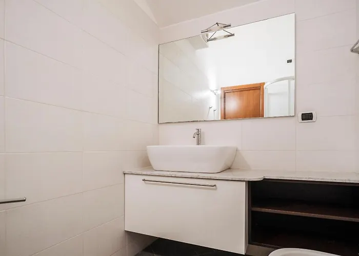 شقة Viale Hambury 51 *