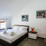 Apartment Viale Hambury 51 *