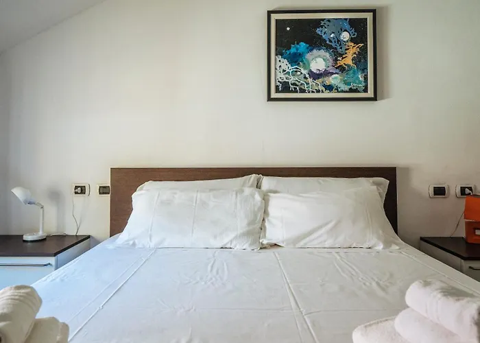 Viale Hambury 51 * Alassio