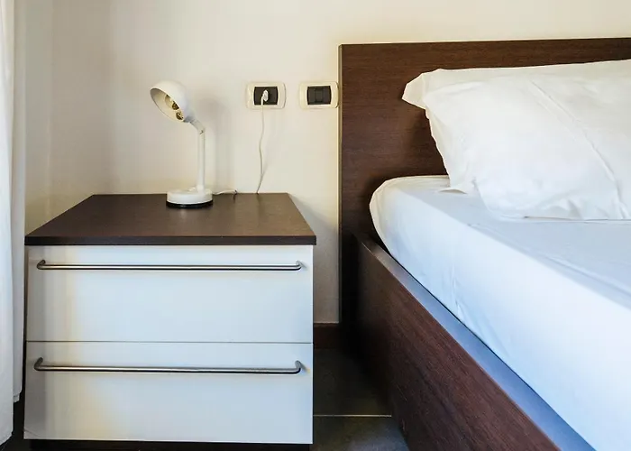 Viale Hambury 51 * Alassio