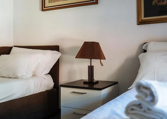 Viale Hambury 51 Apartment *